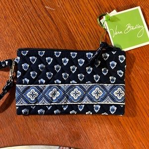 Vera Bradley wristlet. Nantucket navy. Tags on